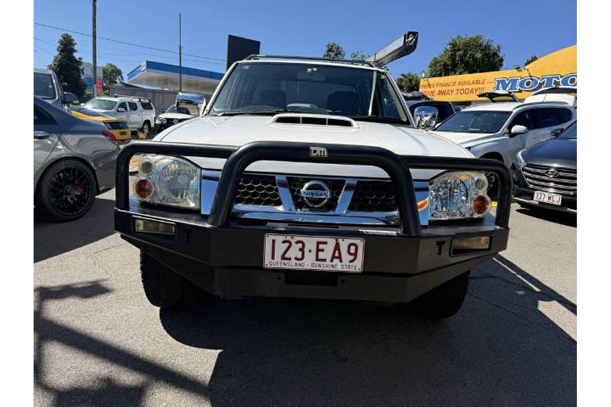 2012 Nissan Navara ST-R Special Edition D22 4X4