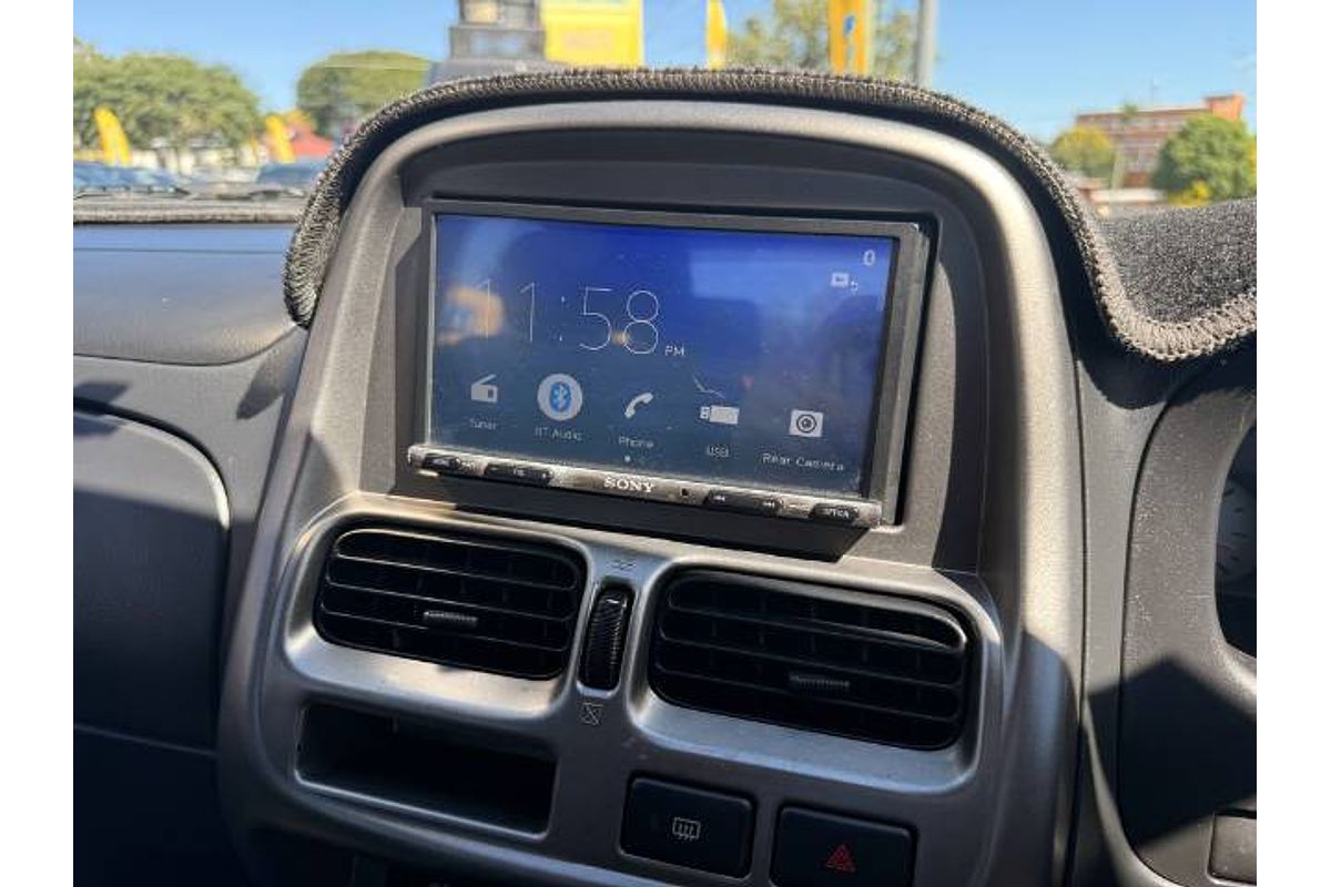 2012 Nissan Navara ST-R Special Edition D22 4X4