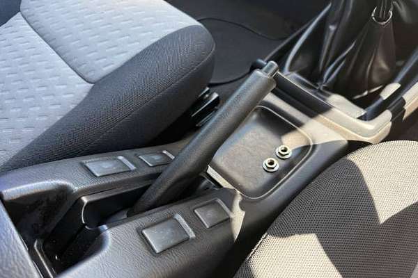 2012 Nissan Navara ST-R Special Edition D22 4X4