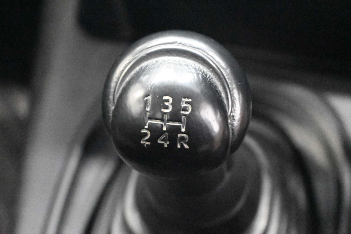 2022 Toyota Hilux Workmate TGN121R Rear Wheel Drive