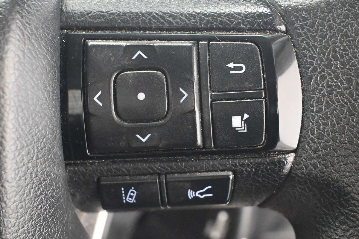 2022 Toyota Hilux Workmate TGN121R Rear Wheel Drive