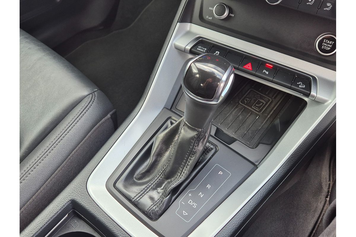 2021 Audi Q3 35 TFSI S line F3