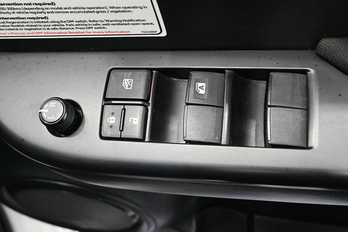 2021 Toyota Hilux SR GUN126R 4X4
