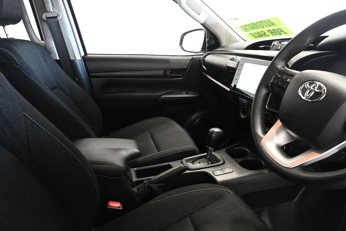 2021 Toyota Hilux SR GUN126R 4X4