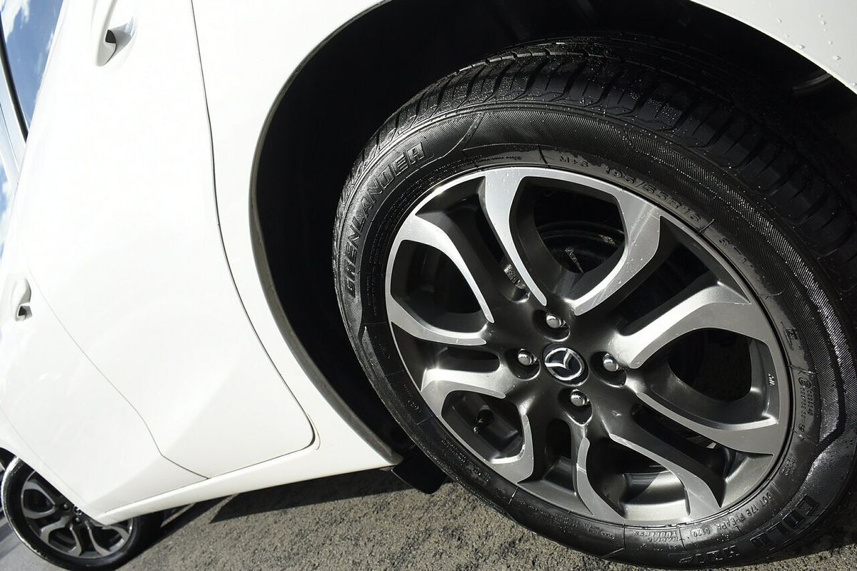 2016 Mazda 2 Genki DJ Series