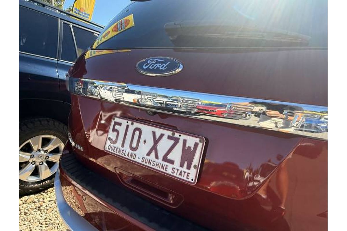 2015 Ford Everest Titanium UA