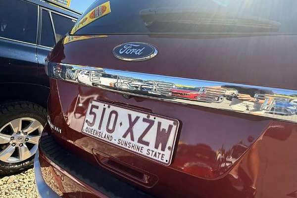 2015 Ford Everest Titanium UA