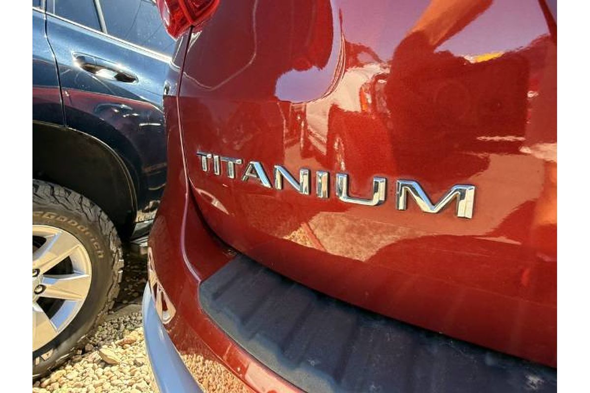 2015 Ford Everest Titanium UA