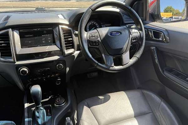2015 Ford Everest Titanium UA