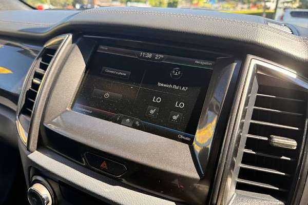 2015 Ford Everest Titanium UA
