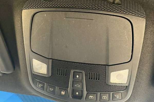 2015 Ford Everest Titanium UA