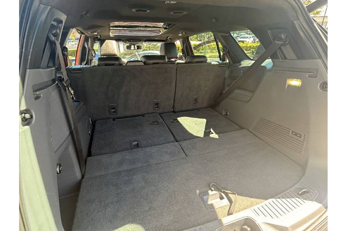 2015 Ford Everest Titanium UA