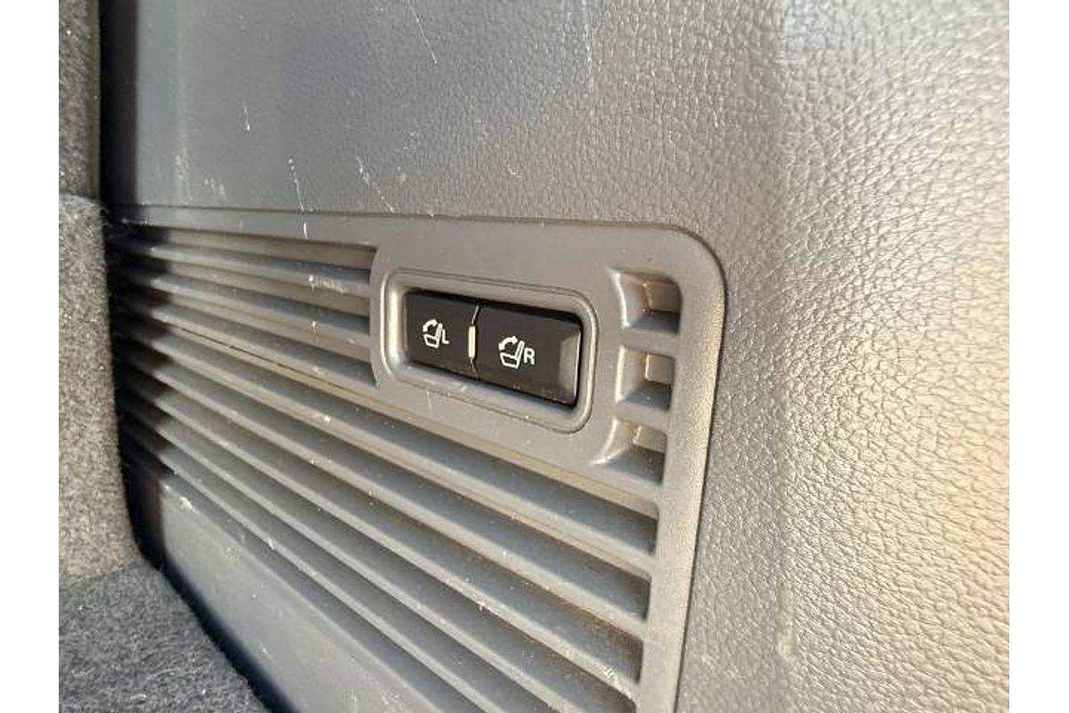 2015 Ford Everest Titanium UA
