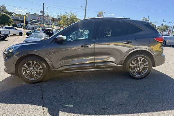 2021 Ford Escape ST-Line ZH