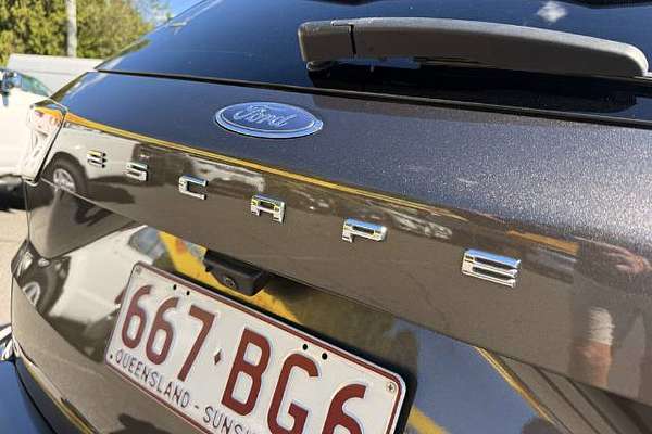 2021 Ford Escape ST-Line ZH