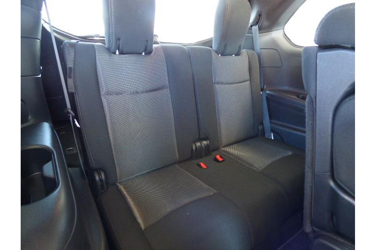2019 Nissan Pathfinder ST R52 Series III