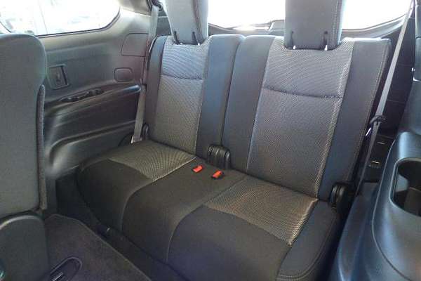 2019 Nissan Pathfinder ST R52 Series III