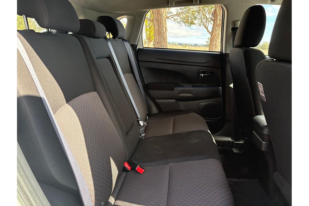 2019 Mitsubishi ASX ES XD