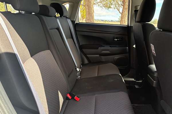 2019 Mitsubishi ASX ES XD