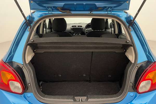 2021 Mitsubishi Mirage ES LB