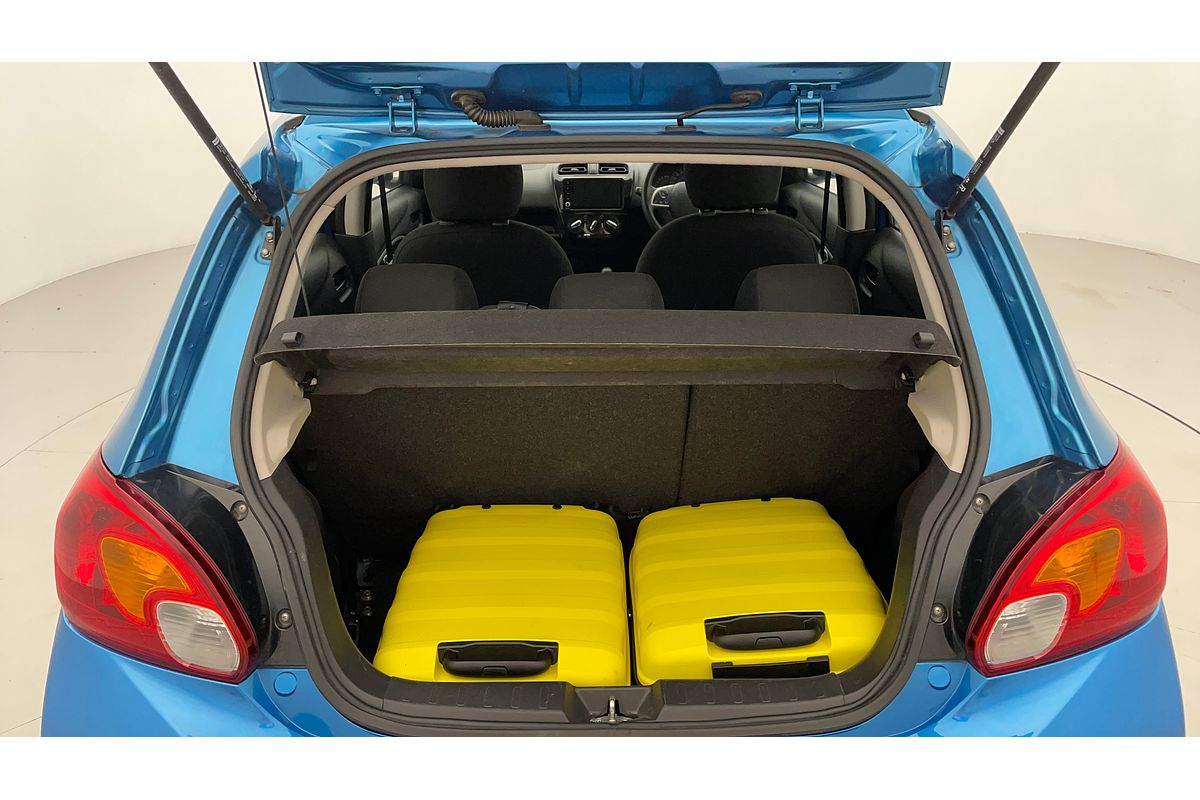 2021 Mitsubishi Mirage ES LB