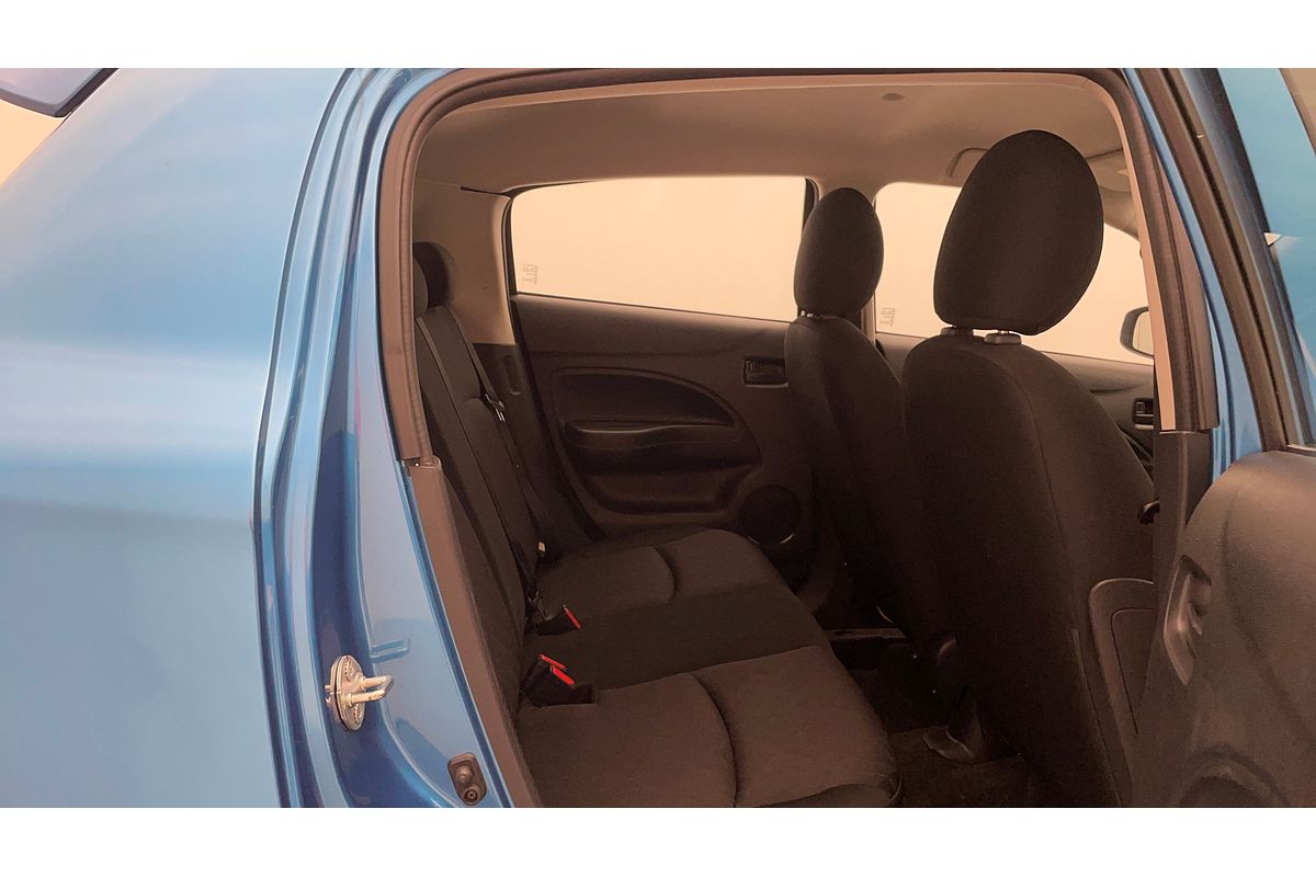2021 Mitsubishi Mirage ES LB