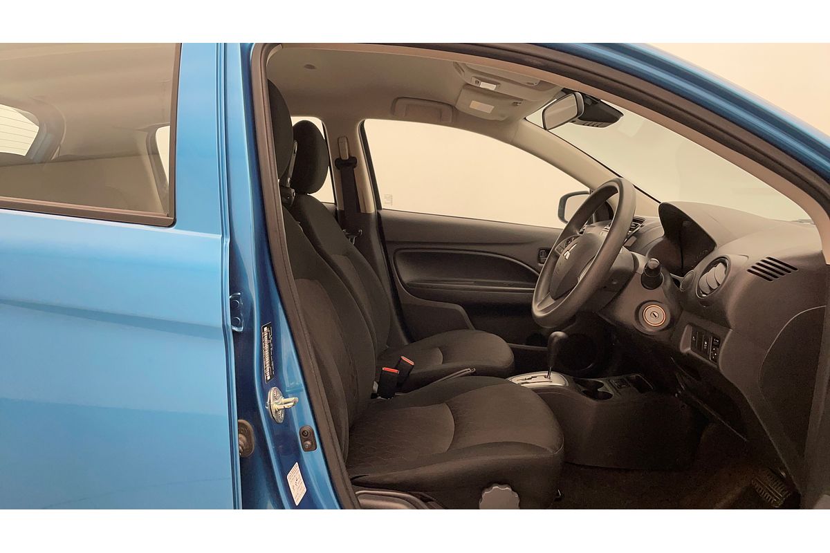 2021 Mitsubishi Mirage ES LB