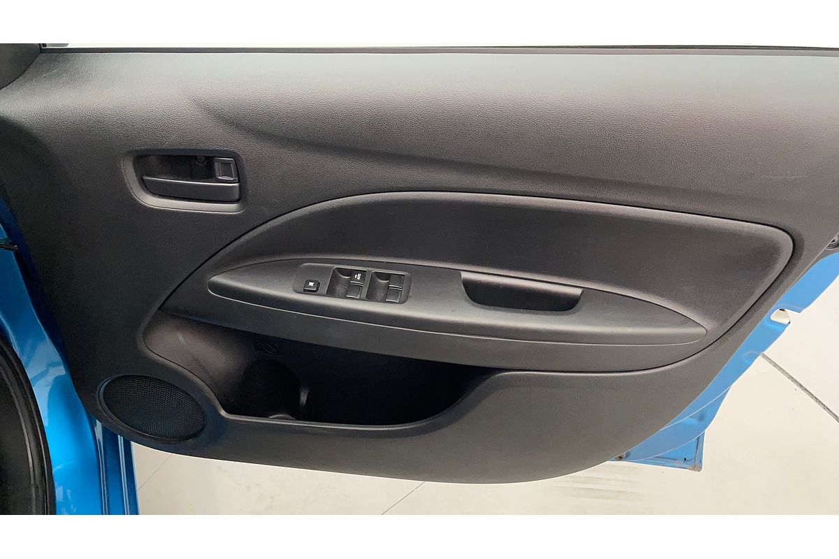 2021 Mitsubishi Mirage ES LB