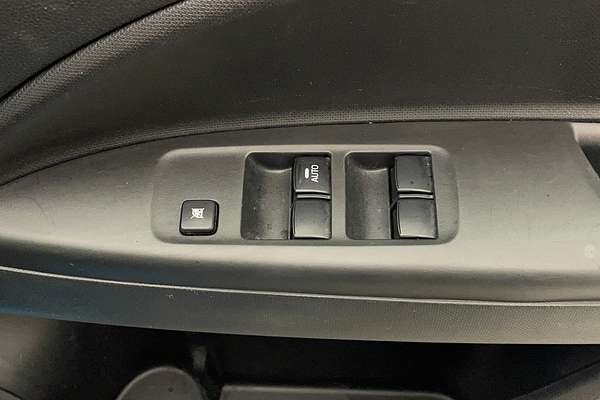 2021 Mitsubishi Mirage ES LB