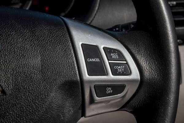 2013 Mitsubishi Triton GLX-R MN