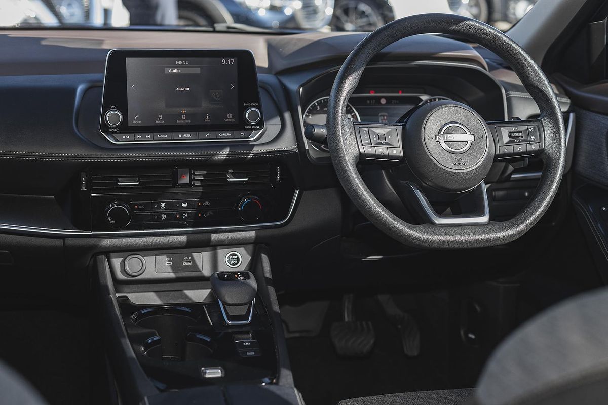 2023 Nissan X-TRAIL ST T33