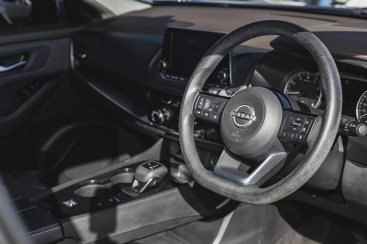2023 Nissan X-TRAIL ST T33