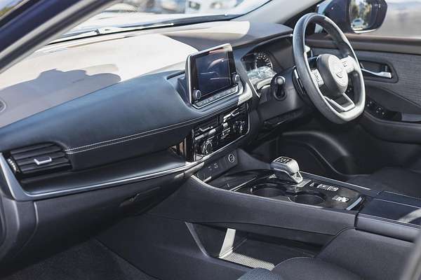 2023 Nissan X-TRAIL ST T33