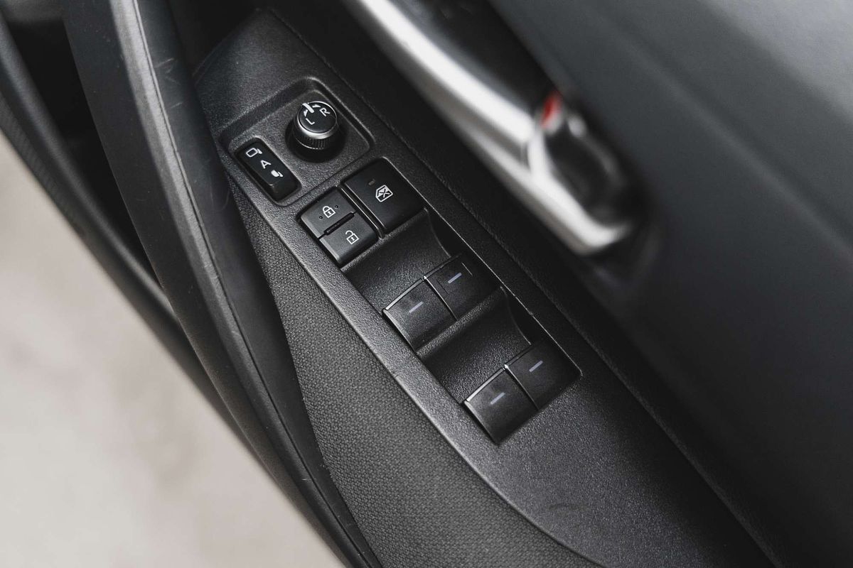 2019 Toyota Corolla SX Hybrid ZWE211R