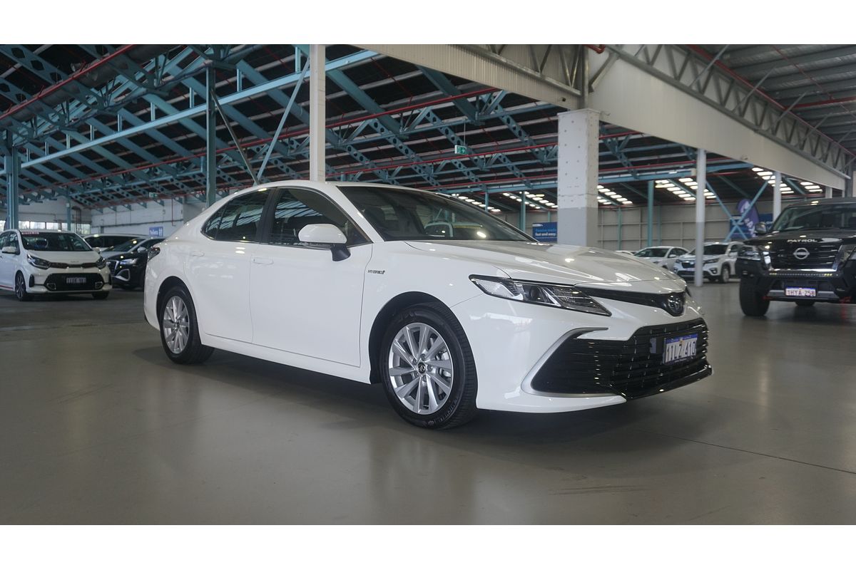 2024 Toyota Camry Ascent AXVH70R