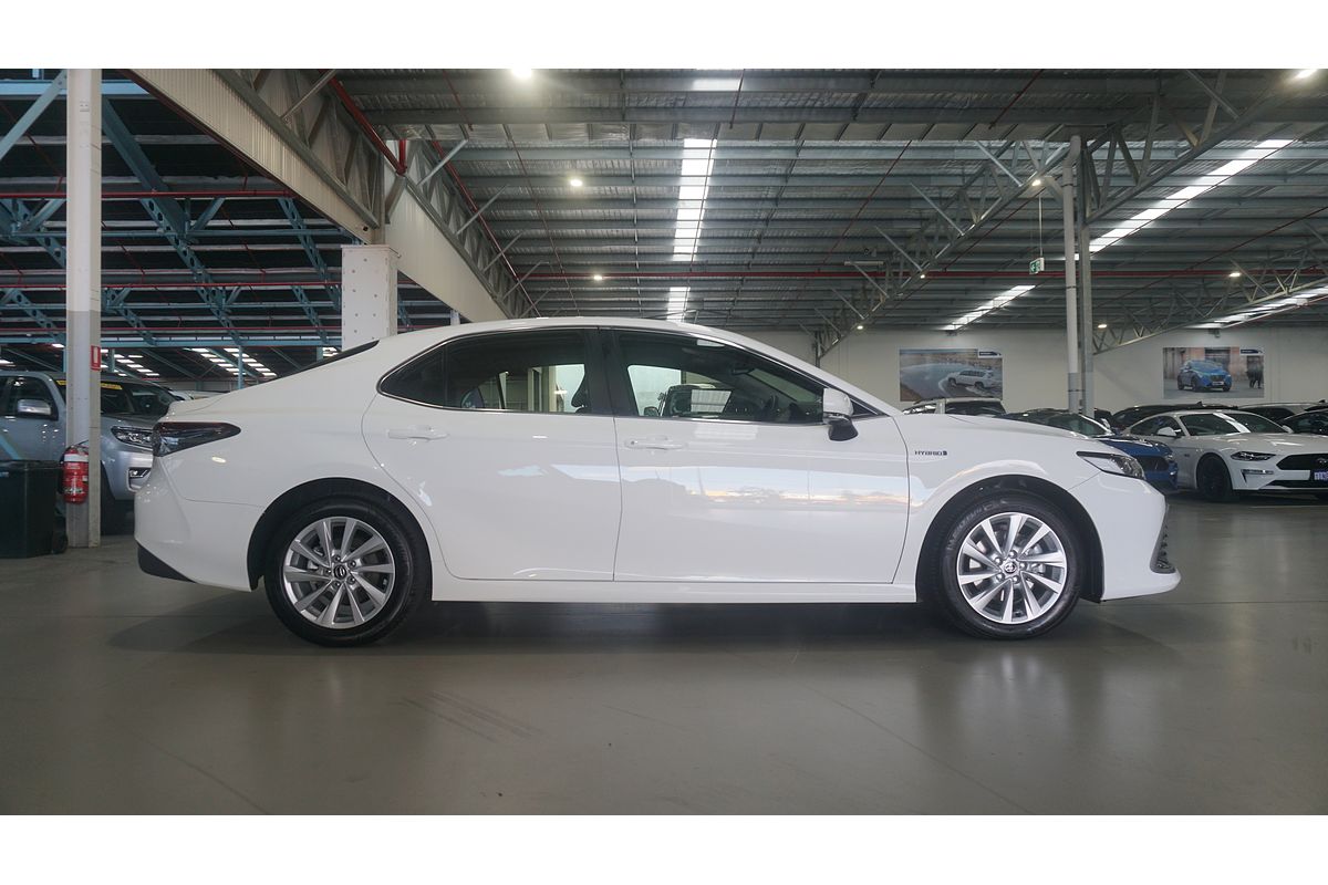2024 Toyota Camry Ascent AXVH70R