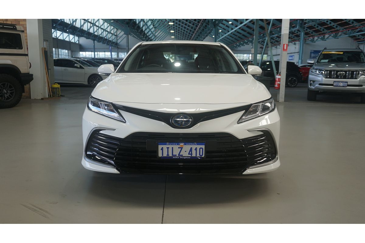 2024 Toyota Camry Ascent AXVH70R