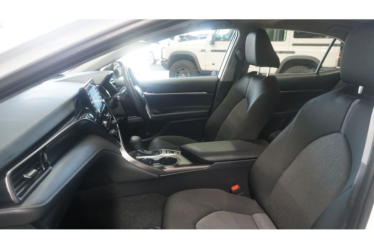 2024 Toyota Camry Ascent AXVH70R