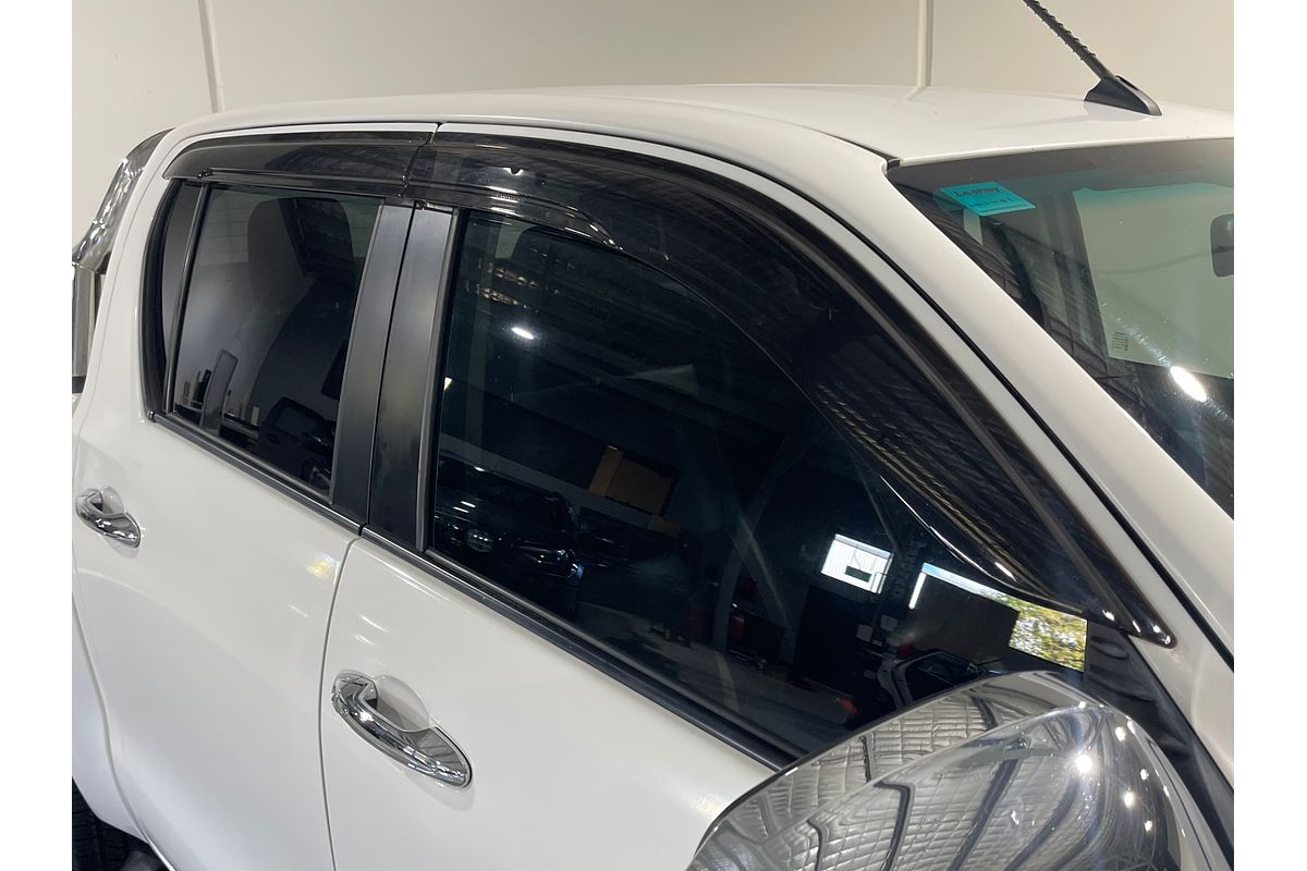 2020 Toyota Hilux SR5 GUN126R 4X4