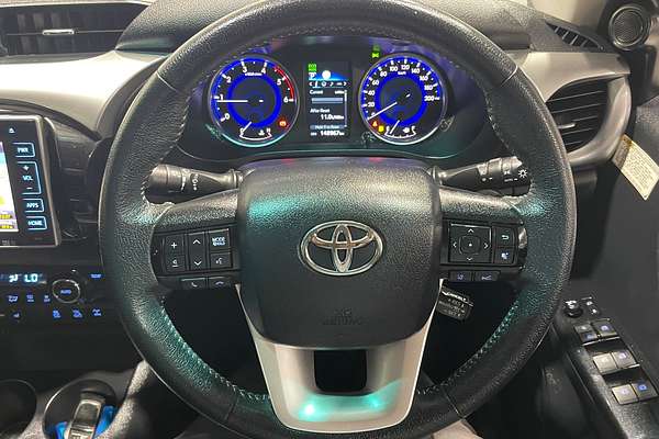 2020 Toyota Hilux SR5 GUN126R 4X4