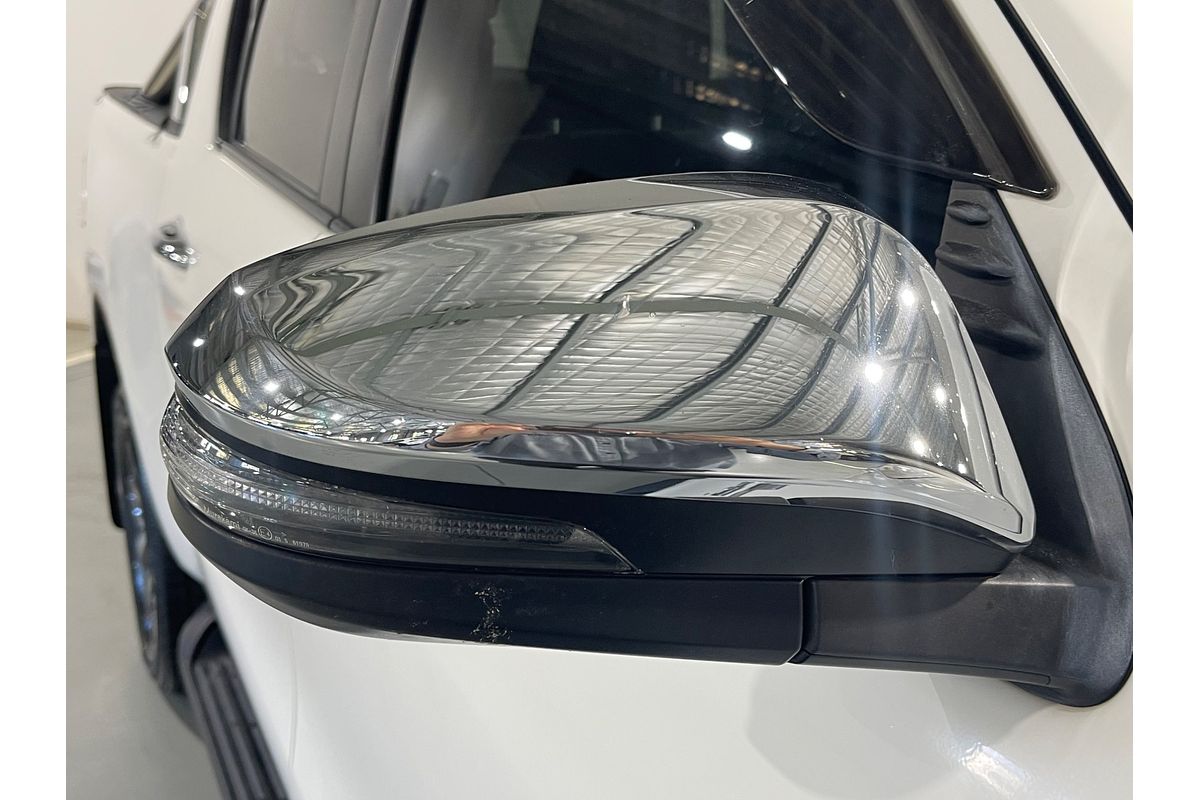 2020 Toyota Hilux SR5 GUN126R 4X4
