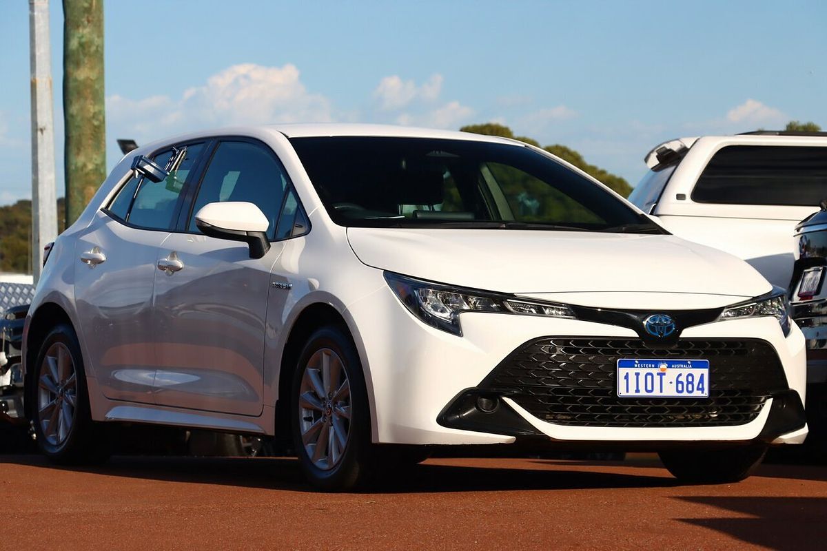 2024 Toyota Corolla Ascent Sport Hybrid ZWE219R