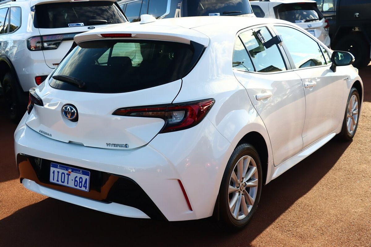 2024 Toyota Corolla Ascent Sport Hybrid ZWE219R