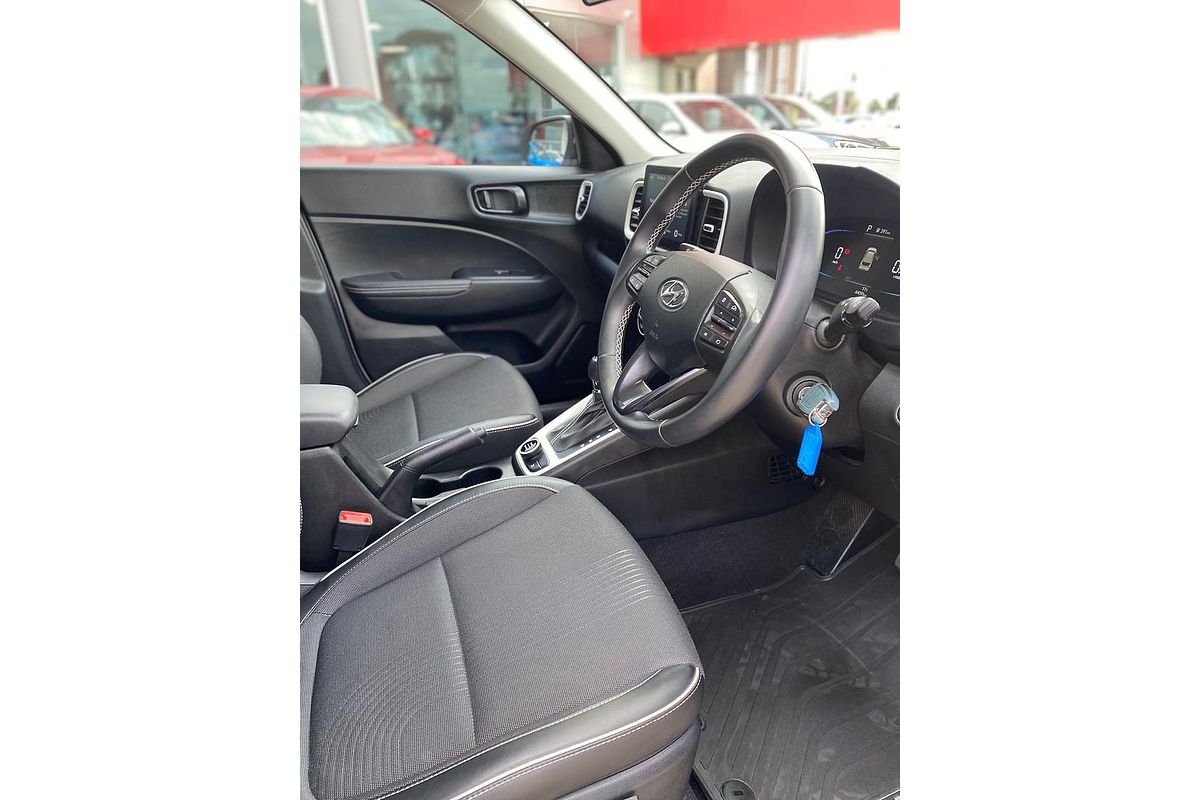 2023 Hyundai Venue Active QX.V5