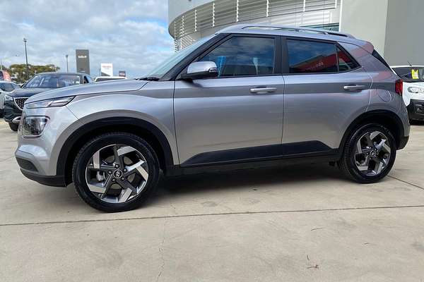 2023 Hyundai Venue Active QX.V5