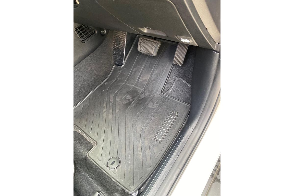 2023 Hyundai Venue Active QX.V5