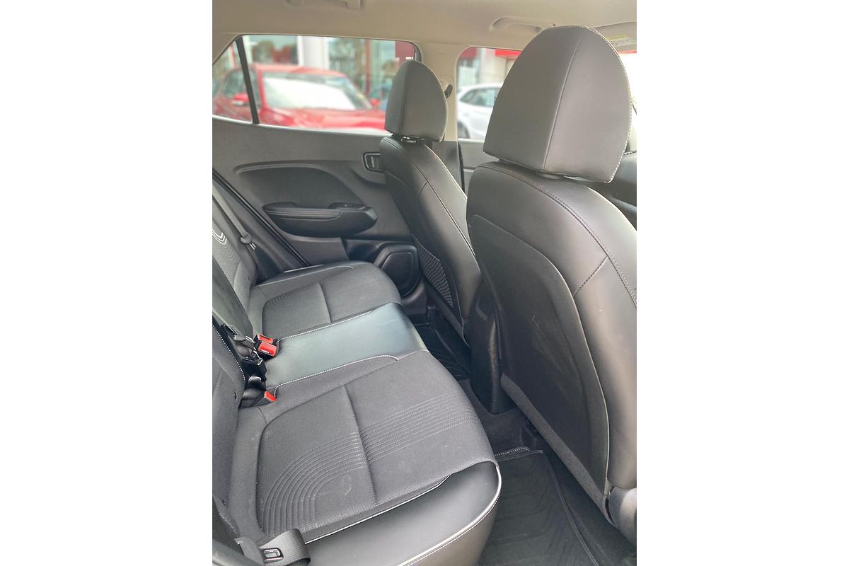 2023 Hyundai Venue Active QX.V5