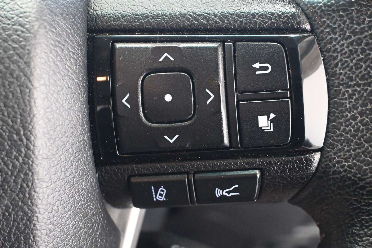 2020 Toyota Hilux SR5 GUN126R 4X4