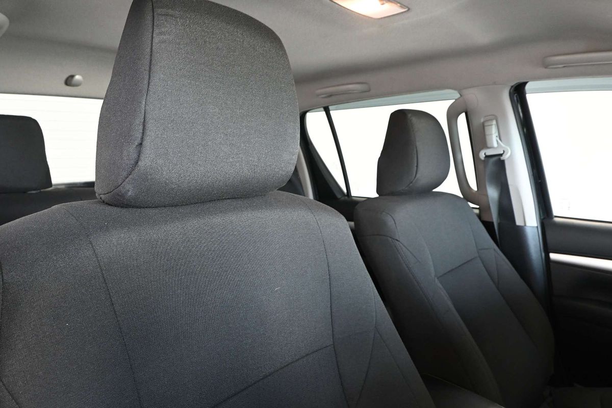 2020 Toyota Hilux SR5 GUN126R 4X4