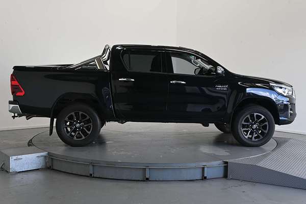 2020 Toyota Hilux SR5 GUN126R 4X4